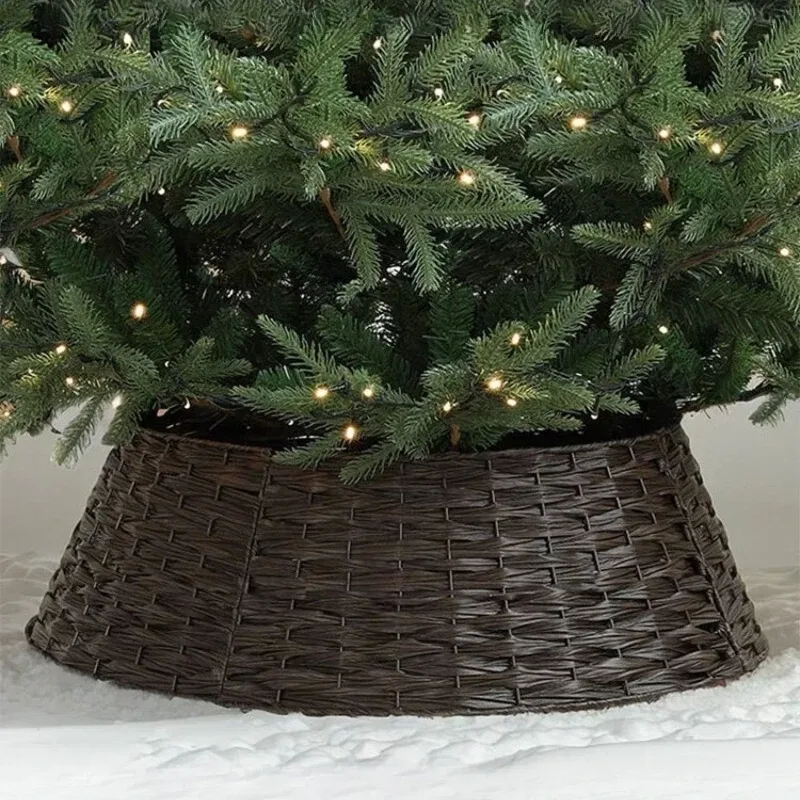 Christmas Tree Basket Skirt 2