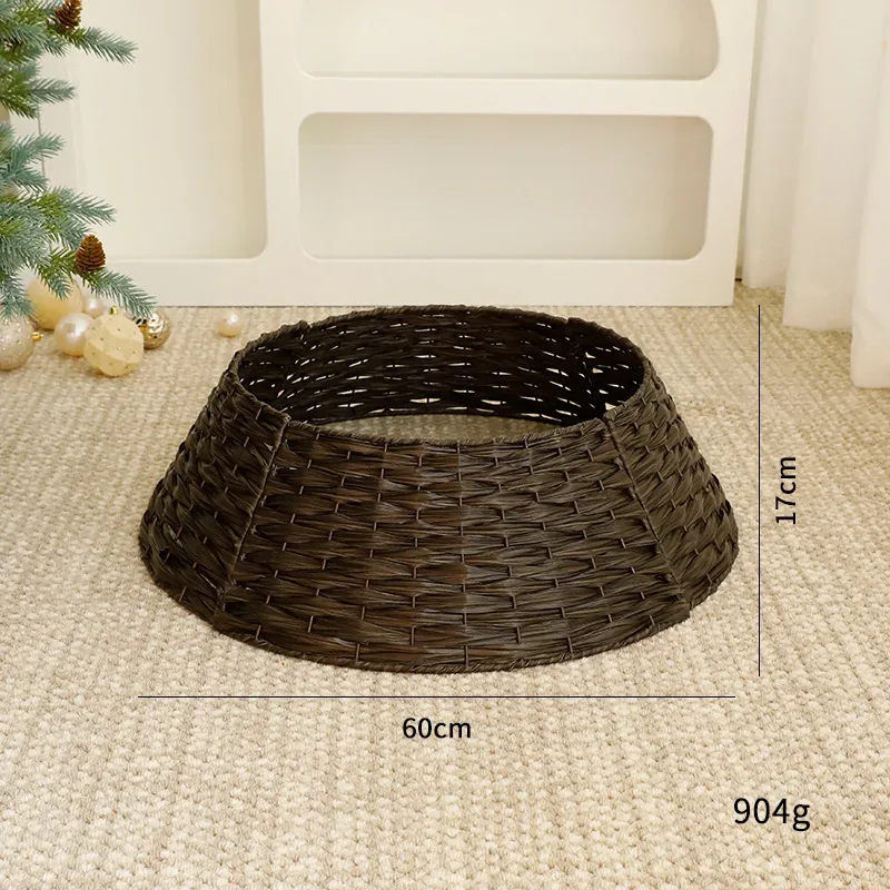 Christmas Tree Basket Skirt 4